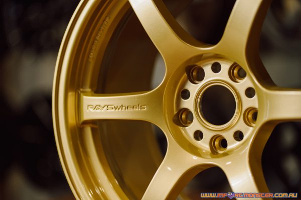 Rays Gram Lights 57DR 18x9.5" +38 5x100 custom finished in gloss gold (EGP) - Image 2