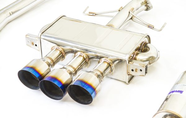 Invidia Q300 Cat Back Exhaust w/Ti Tips - Honda Civic Type-R FK8 17+ HS17CTRFQ33ST - Image 3