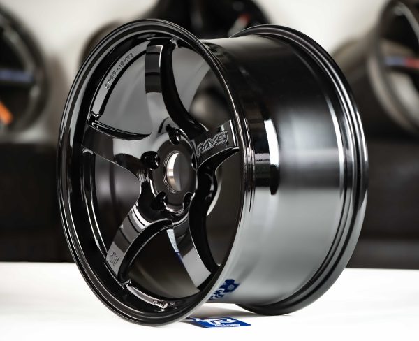 Rays Gram Lights 57CR 17x9" +22 5x114.3 GX wheel set finish - Image 3