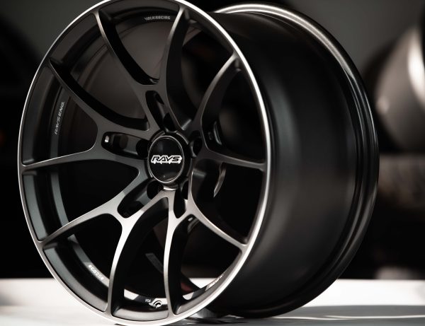 VOLK RACING Original G025 18x9.5 +38 5x114.3 Matte Gunblack (MK) wheel set - Image 4