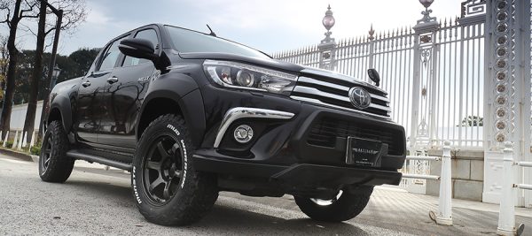 Artisan Spirits Toyota Hilux - Sports Line - Black Label - (2017-2020) - Image 5